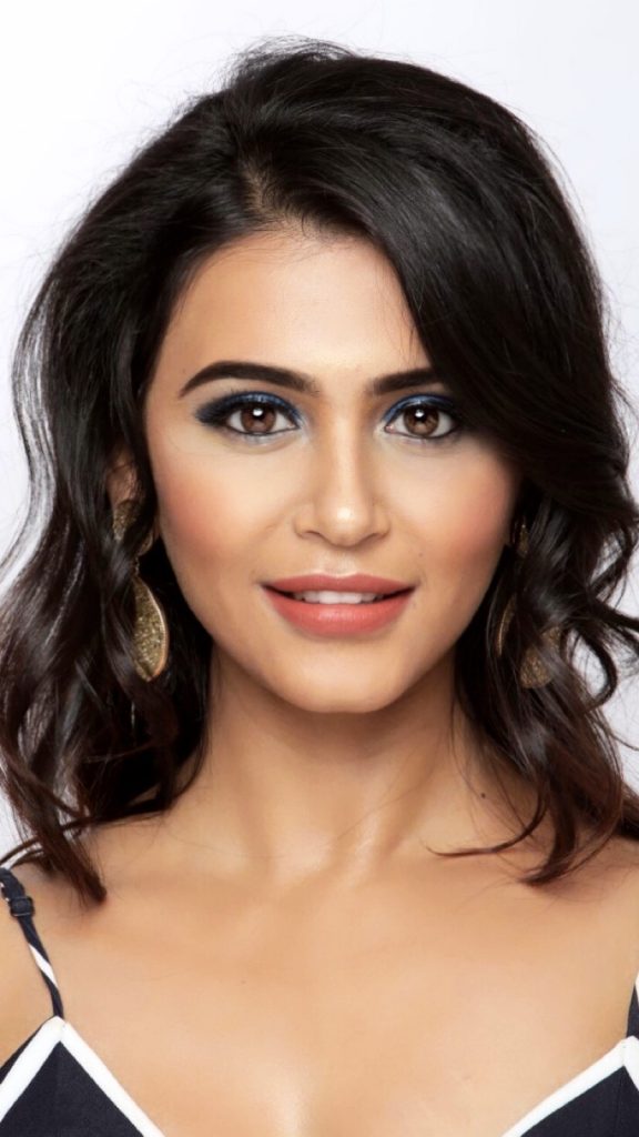 Haelyn Shastri Net Worth